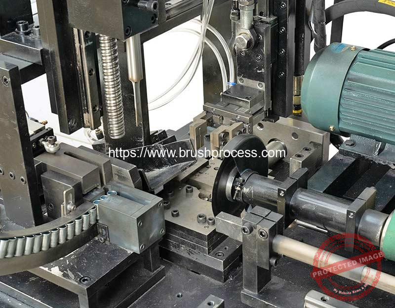 Automatic Pen Shape Steel Wire Brush Making Machine 21 Automatic-Pen-Shape-Steel-Wire-Derusting-Brush-Making-Machine-for-Sale